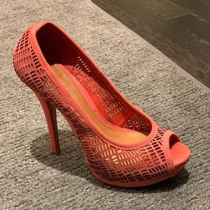 ALDO beautiful coral high heel shoe